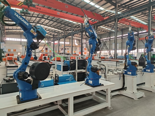 焊接机器人的特点